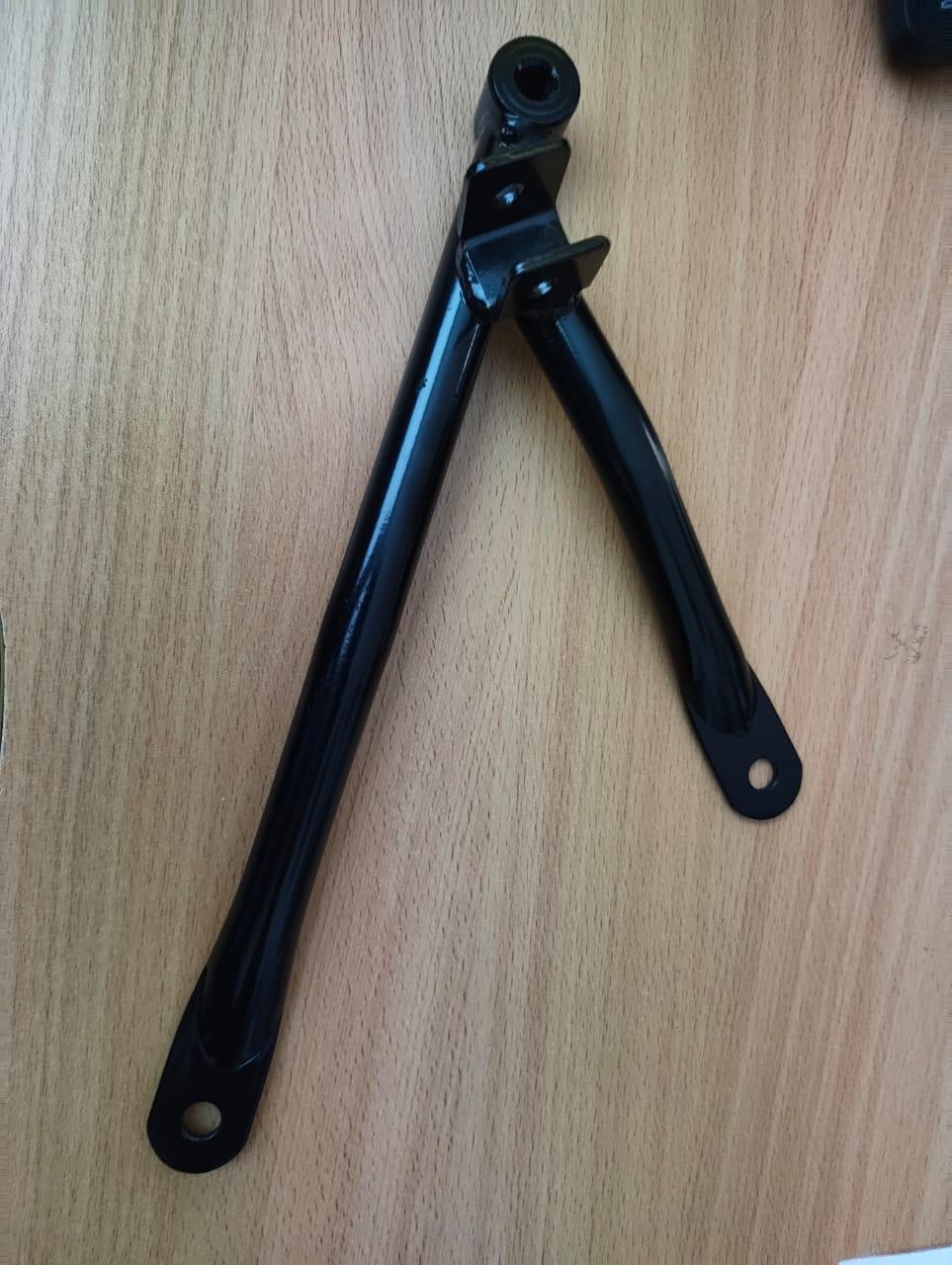 Reve=Footrest Rear V Bracket=BM100KS